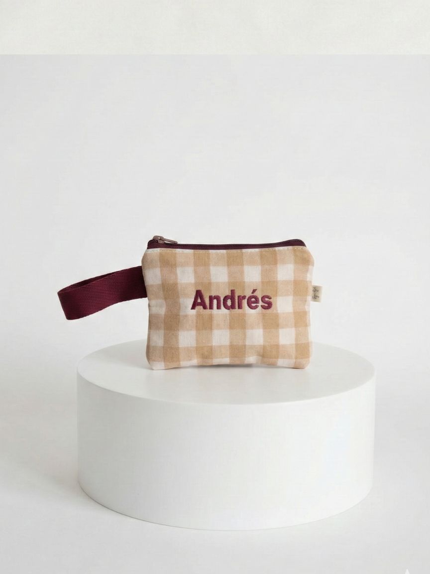 cartera de mano impermeable